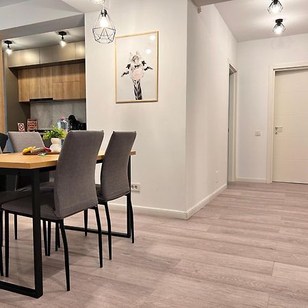 Industrial Style Apartman Bukarest Kültér fotó